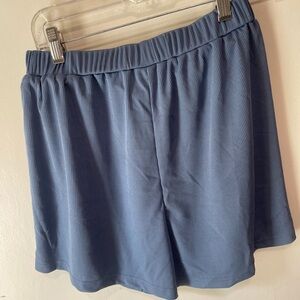 Cider shorts medium with tags